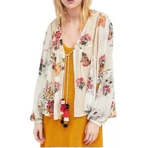 Zara - Boho Beautiful Floral Lace Embroidered Ivory PomPom Tie Blouse Size Small